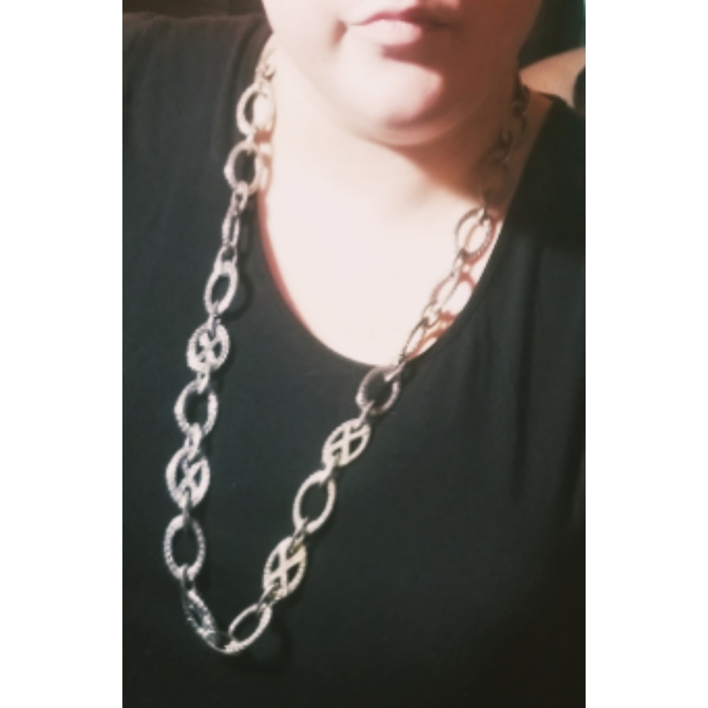 Chunky silver necklace